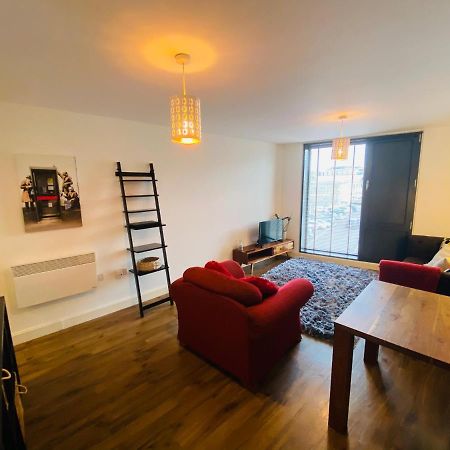 Stewart St James Walk Apartment Cheltenham Eksteriør bilde