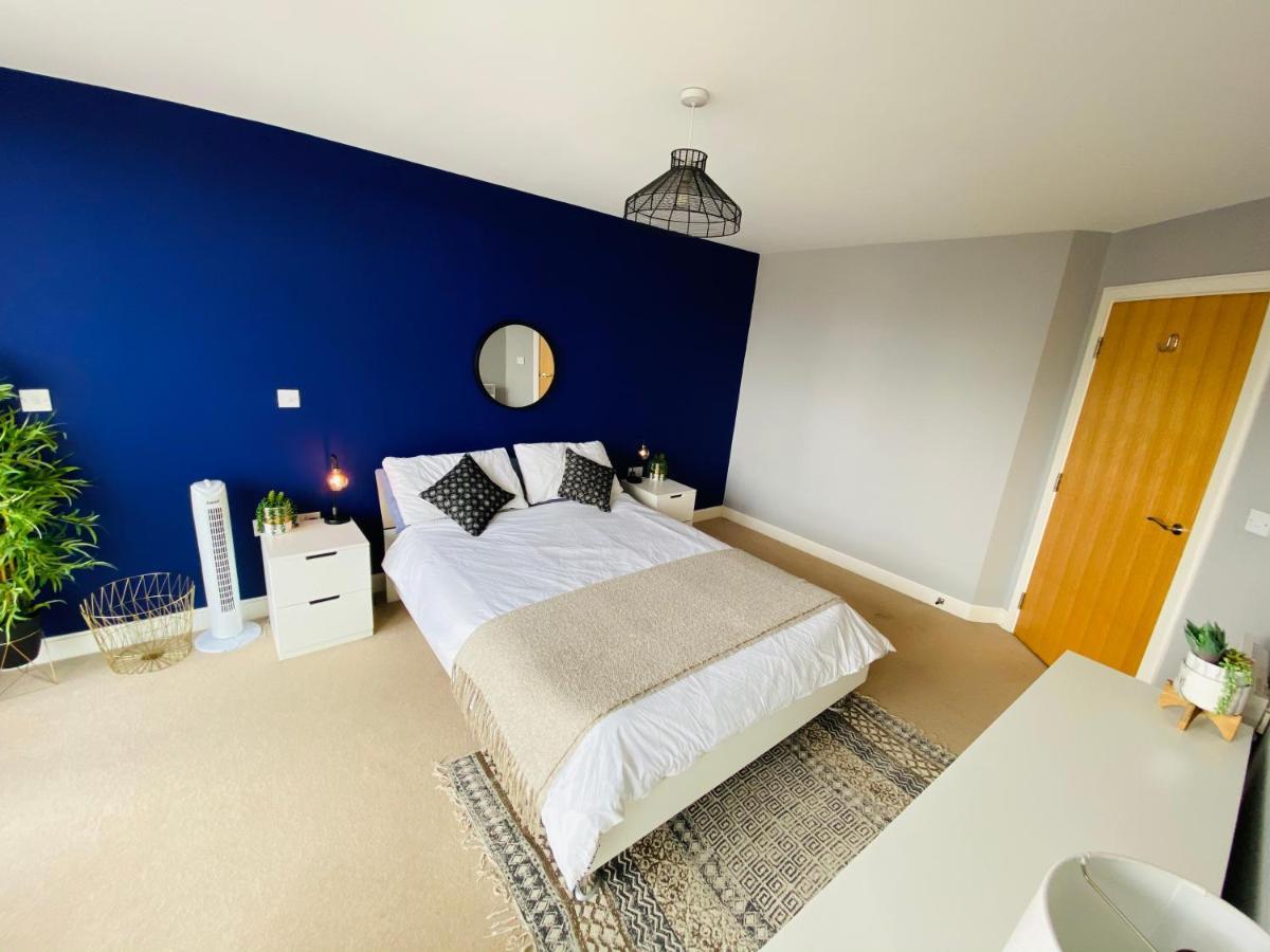 Stewart St James Walk Apartment Cheltenham Eksteriør bilde